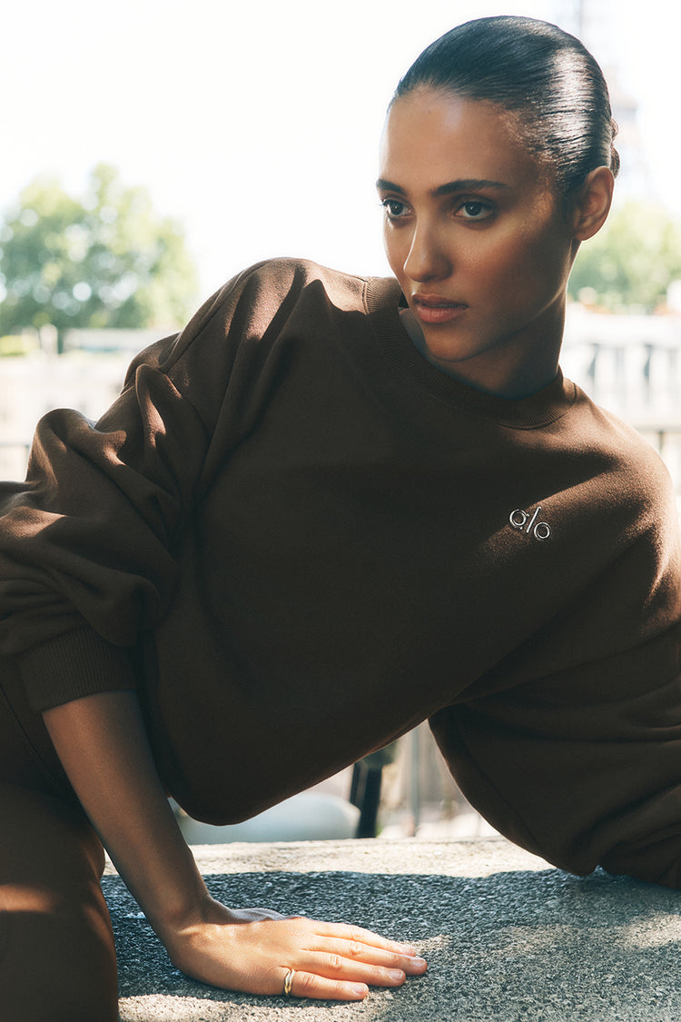 Accolade Crew Neck Pullover